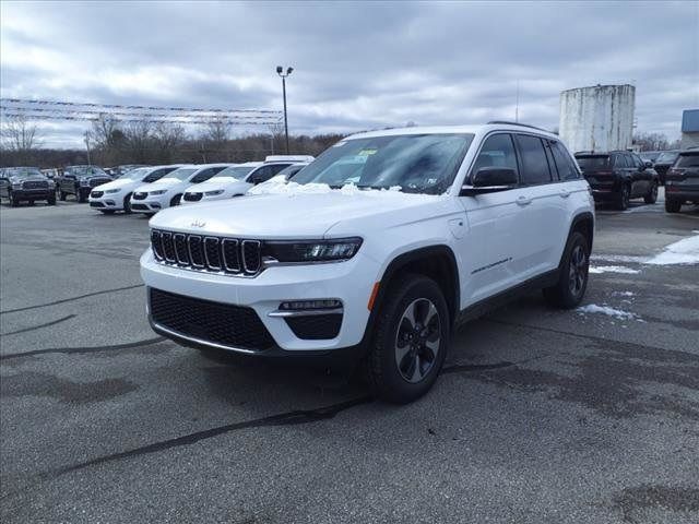 2024 Jeep Grand Cherokee 4xe Base