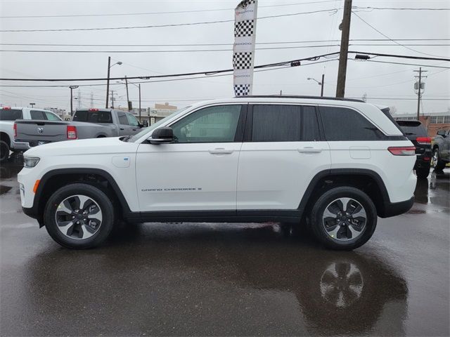 2024 Jeep Grand Cherokee 4xe Base