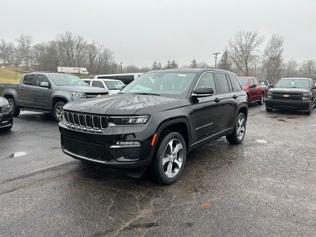 2024 Jeep Grand Cherokee 4xe Base