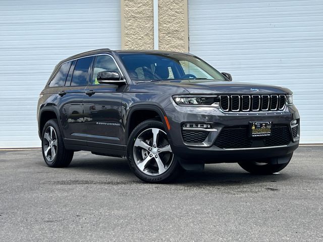 2024 Jeep Grand Cherokee 4xe Base