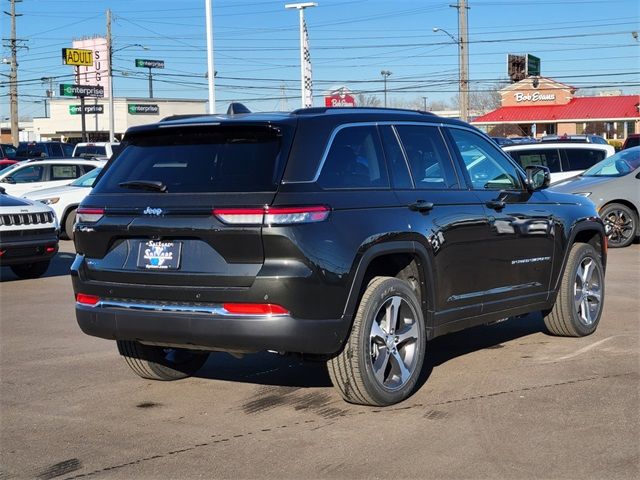 2024 Jeep Grand Cherokee 4xe Base