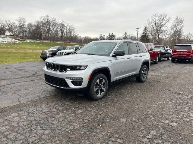 2024 Jeep Grand Cherokee 4xe Base