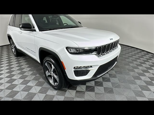 2024 Jeep Grand Cherokee 4xe Base