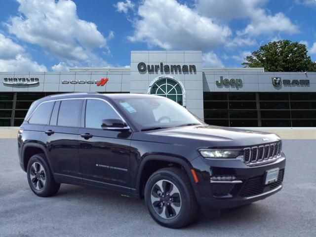 2024 Jeep Grand Cherokee 4xe Base