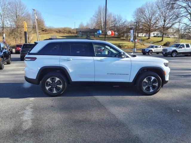 2024 Jeep Grand Cherokee 4xe Base