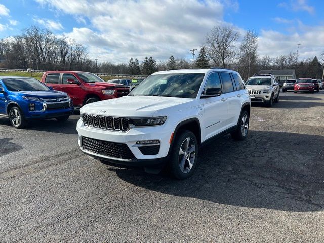 2024 Jeep Grand Cherokee 4xe Base