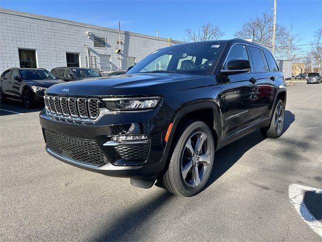 2024 Jeep Grand Cherokee 4xe Base