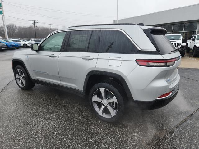 2024 Jeep Grand Cherokee 4xe Base