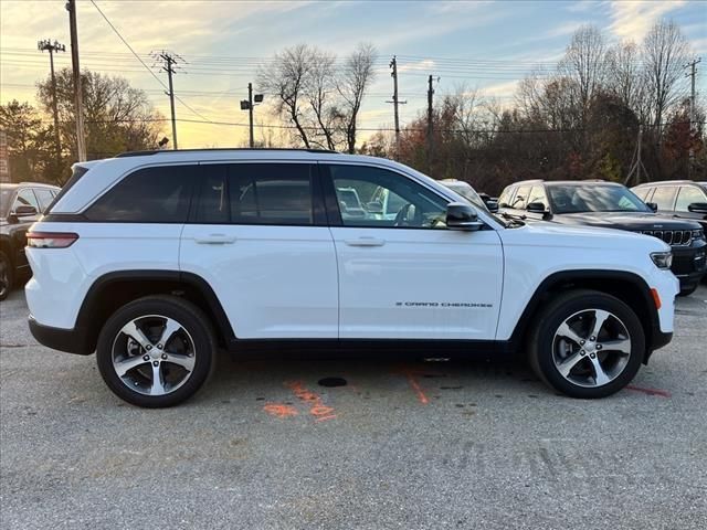 2024 Jeep Grand Cherokee 4xe Base