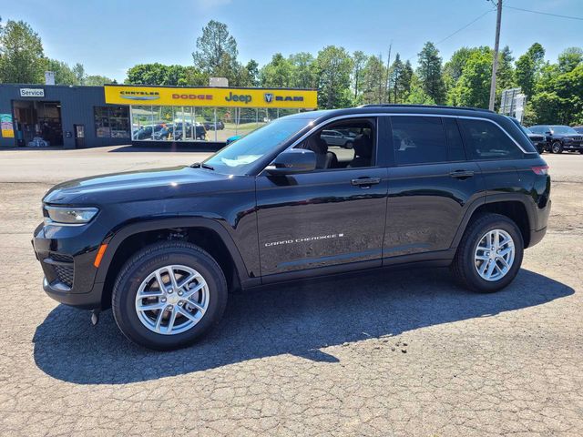 2024 Jeep Grand Cherokee Laredo X