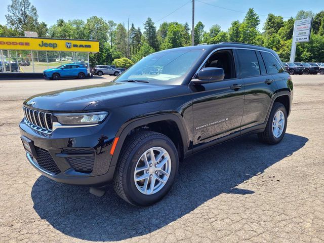 2024 Jeep Grand Cherokee Laredo X