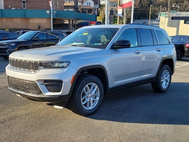 2024 Jeep Grand Cherokee Laredo X