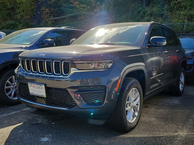 2024 Jeep Grand Cherokee Laredo X