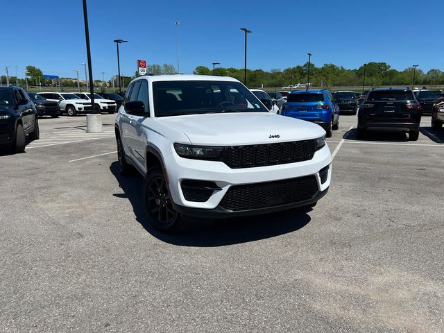 2024 Jeep Grand Cherokee Altitude