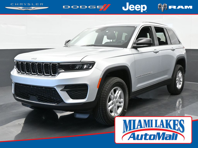 2024 Jeep Grand Cherokee Laredo