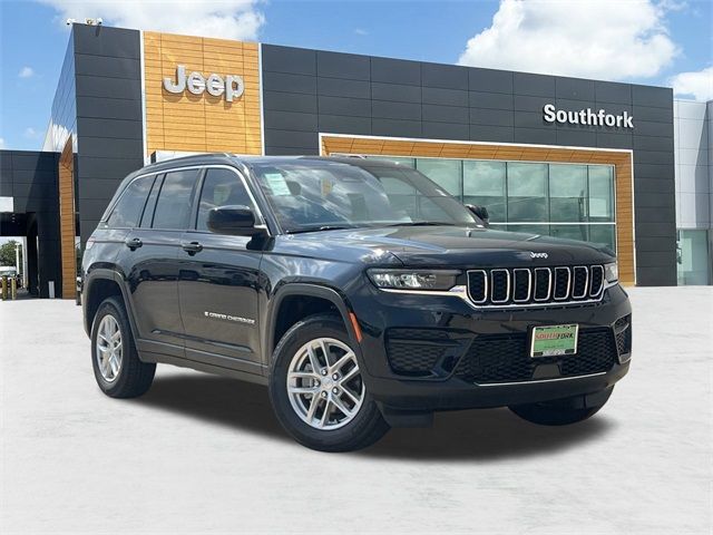 2024 Jeep Grand Cherokee Laredo X