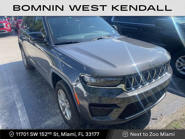 2024 Jeep Grand Cherokee Laredo X
