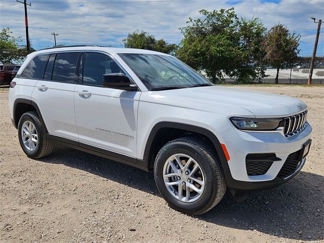 2024 Jeep Grand Cherokee Laredo X