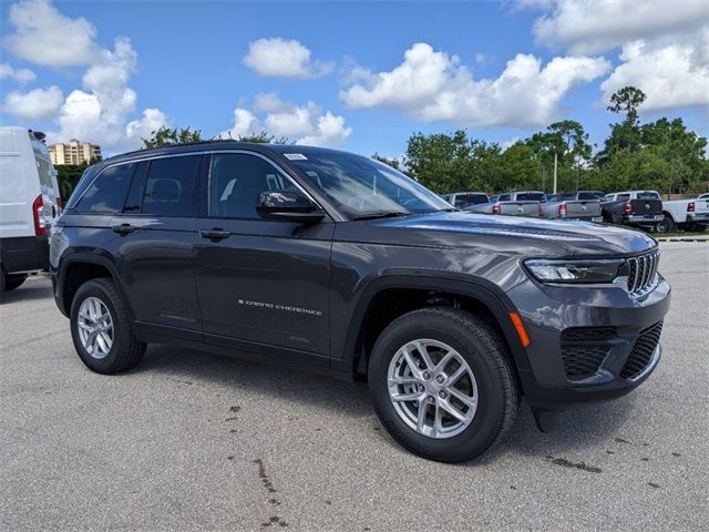 2024 Jeep Grand Cherokee Laredo X