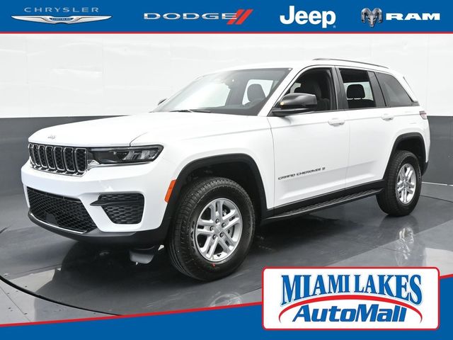 2024 Jeep Grand Cherokee Laredo
