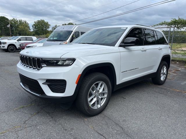 2024 Jeep Grand Cherokee Laredo