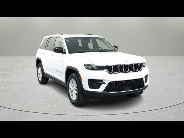 2024 Jeep Grand Cherokee Laredo X