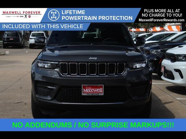 2024 Jeep Grand Cherokee Laredo