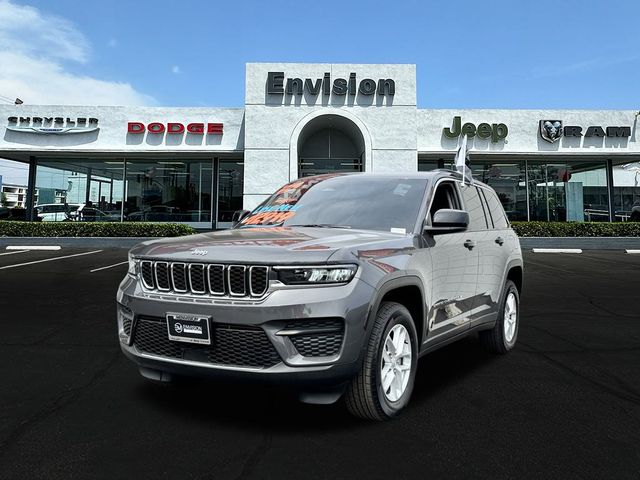 2024 Jeep Grand Cherokee Laredo X