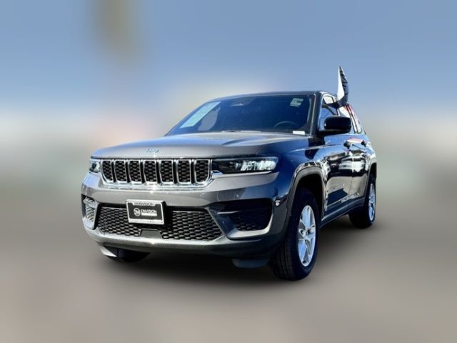 2024 Jeep Grand Cherokee Laredo X