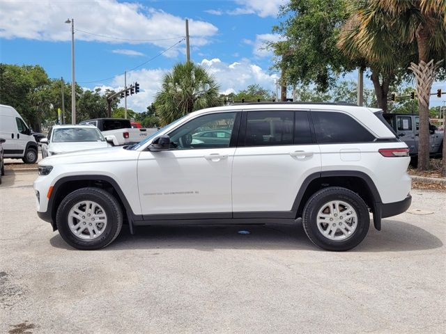 2024 Jeep Grand Cherokee Laredo