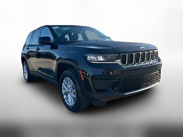 2024 Jeep Grand Cherokee Laredo X