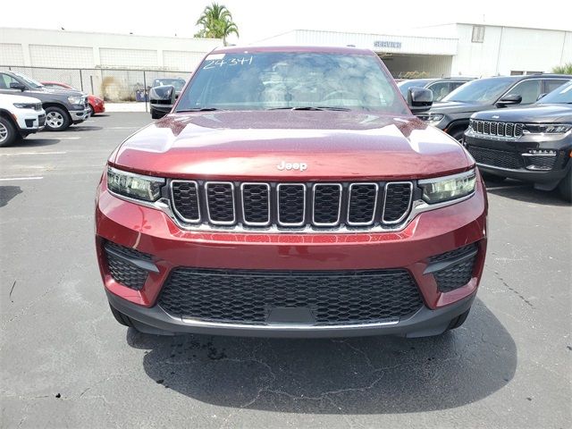 2024 Jeep Grand Cherokee Laredo