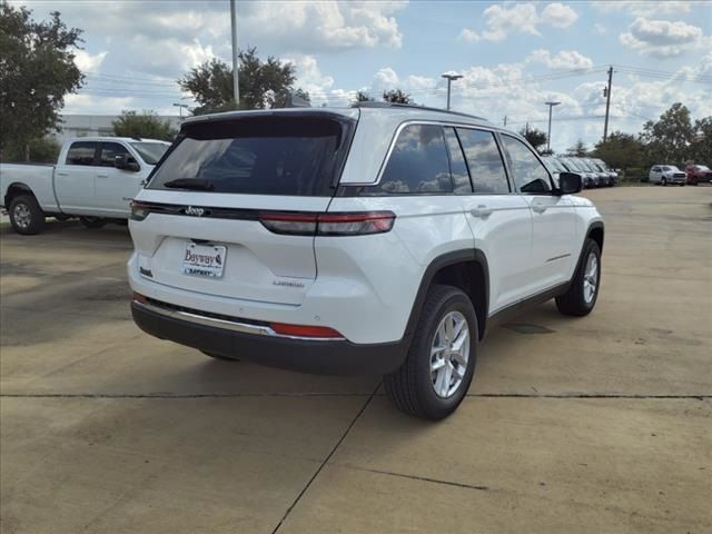 2024 Jeep Grand Cherokee Laredo X