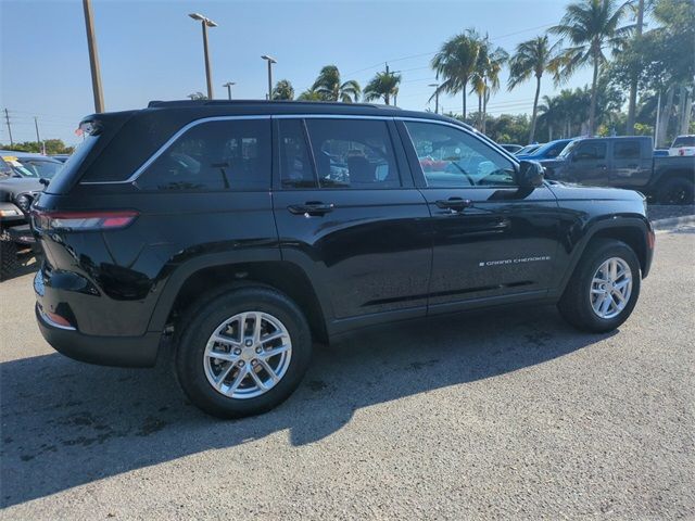 2024 Jeep Grand Cherokee Laredo X