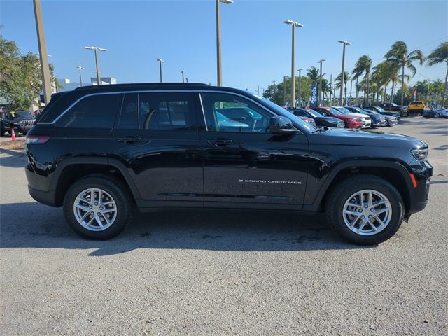 2024 Jeep Grand Cherokee Laredo X