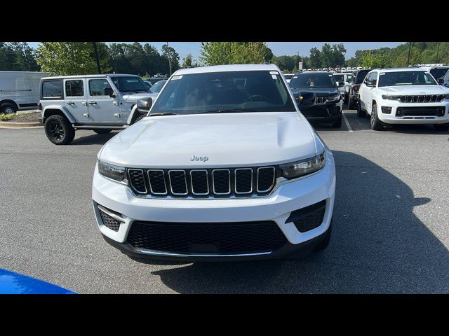 2024 Jeep Grand Cherokee Laredo