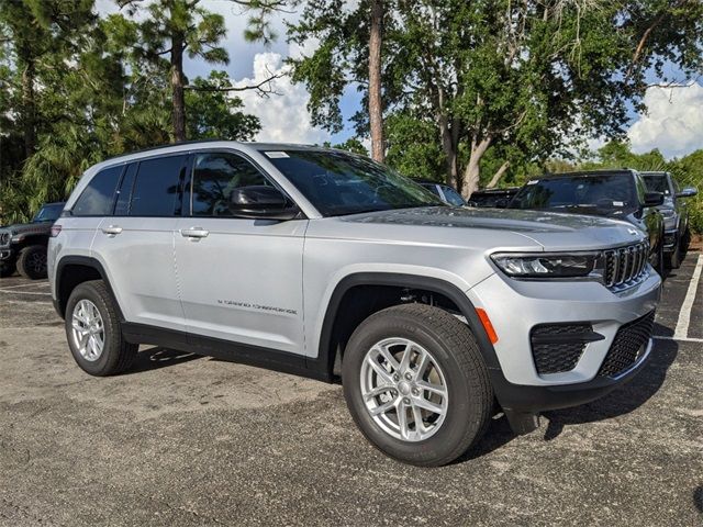 2024 Jeep Grand Cherokee Laredo X