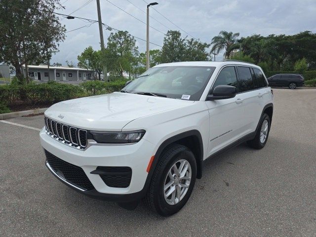 2024 Jeep Grand Cherokee Laredo X