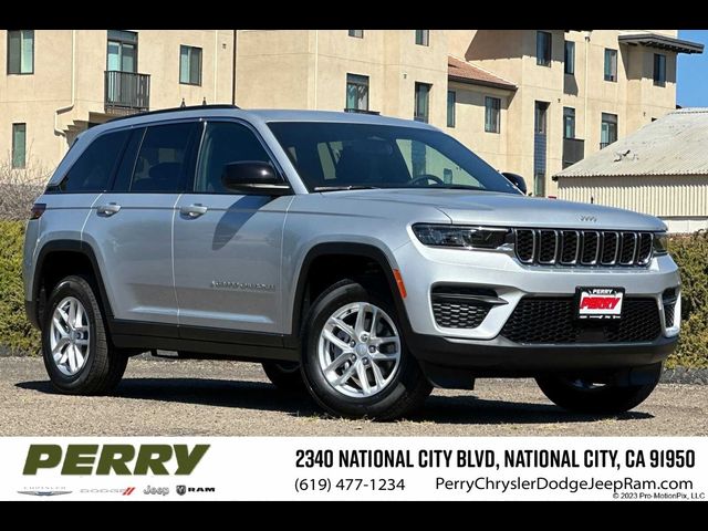 2024 Jeep Grand Cherokee Laredo X