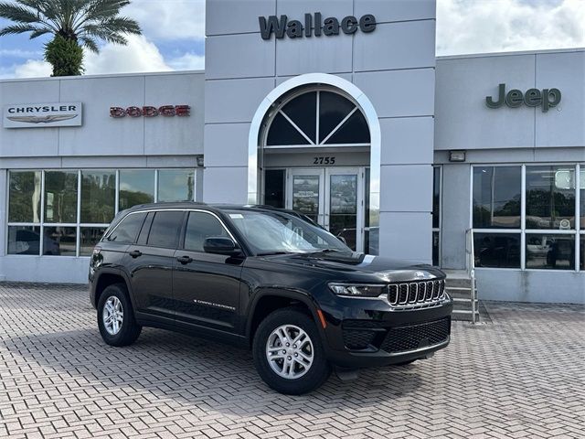 2024 Jeep Grand Cherokee Laredo