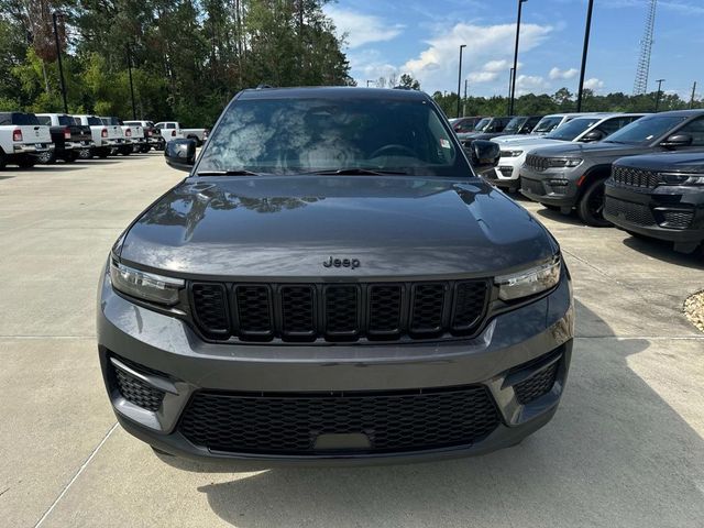 2024 Jeep Grand Cherokee Altitude