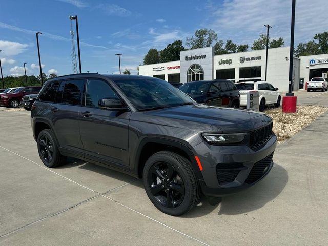 2024 Jeep Grand Cherokee Altitude