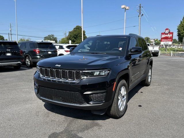 2024 Jeep Grand Cherokee Laredo X