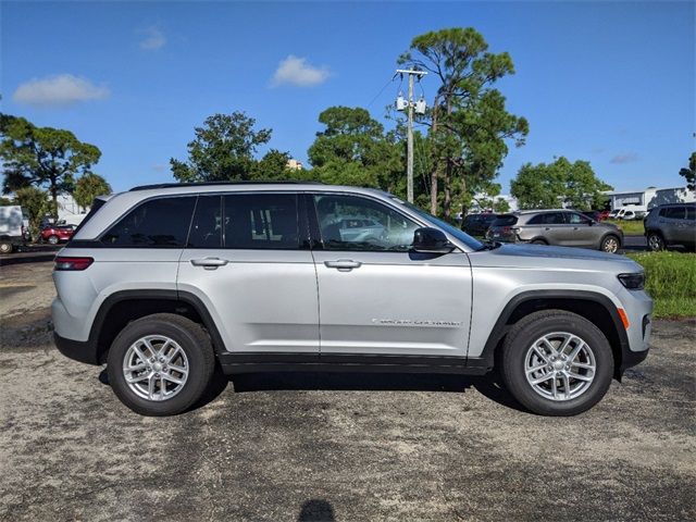 2024 Jeep Grand Cherokee Laredo X