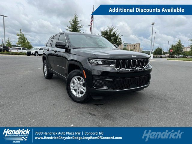 2024 Jeep Grand Cherokee Laredo