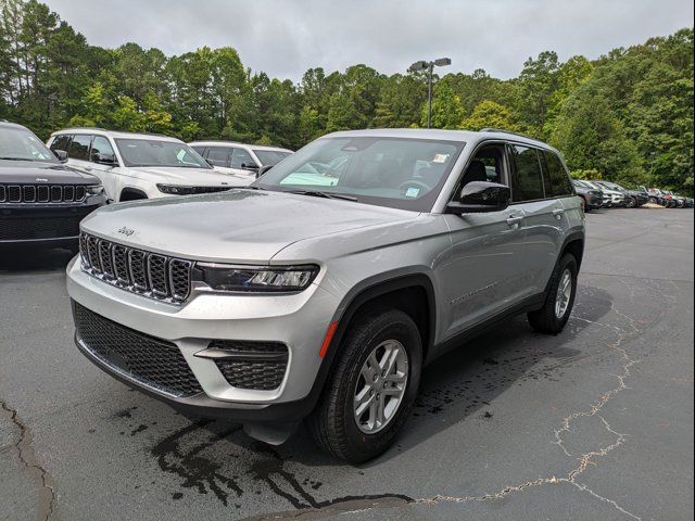 2024 Jeep Grand Cherokee Laredo