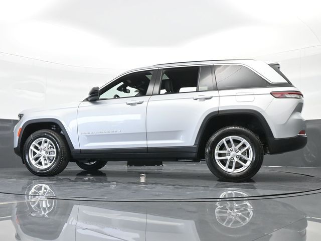 2024 Jeep Grand Cherokee Laredo X