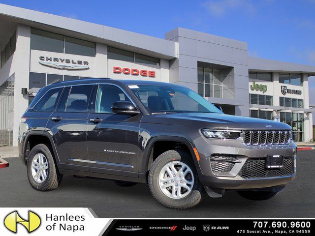 2024 Jeep Grand Cherokee Laredo