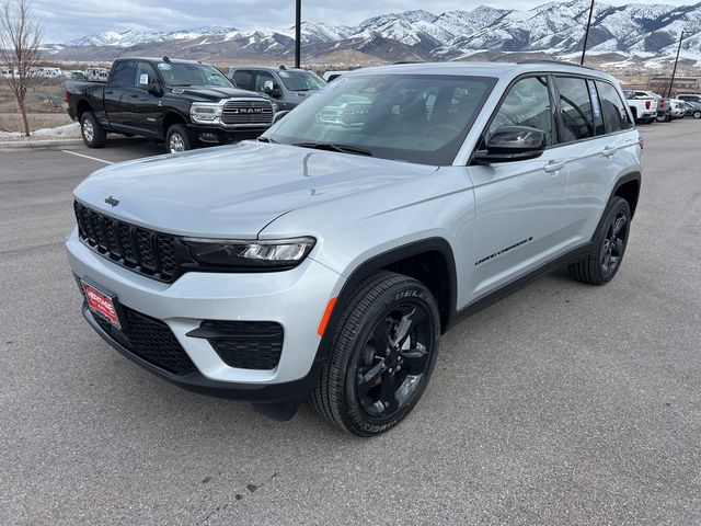 2024 Jeep Grand Cherokee Altitude X