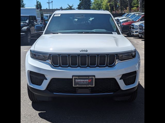 2024 Jeep Grand Cherokee Laredo X